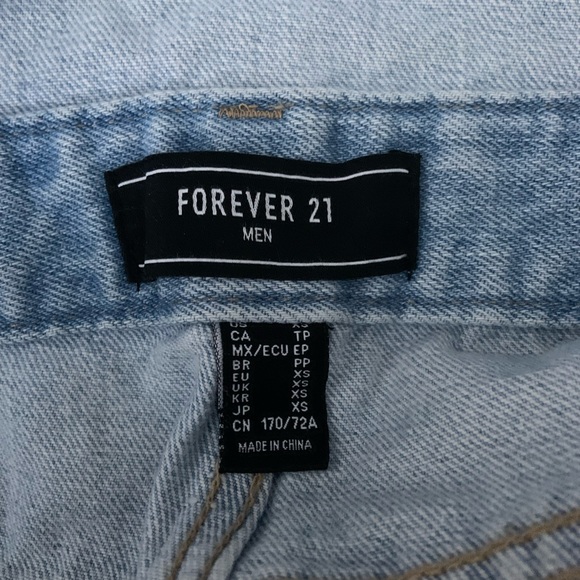 Men’s overall shorts - Picture 3 of 3